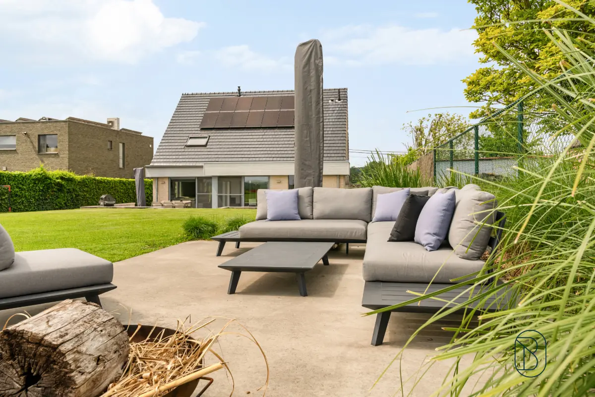 Villa te  koop in Lierde 9570 629000.00€ 3 slaapkamers 284.00m² - Zoekertje 763328