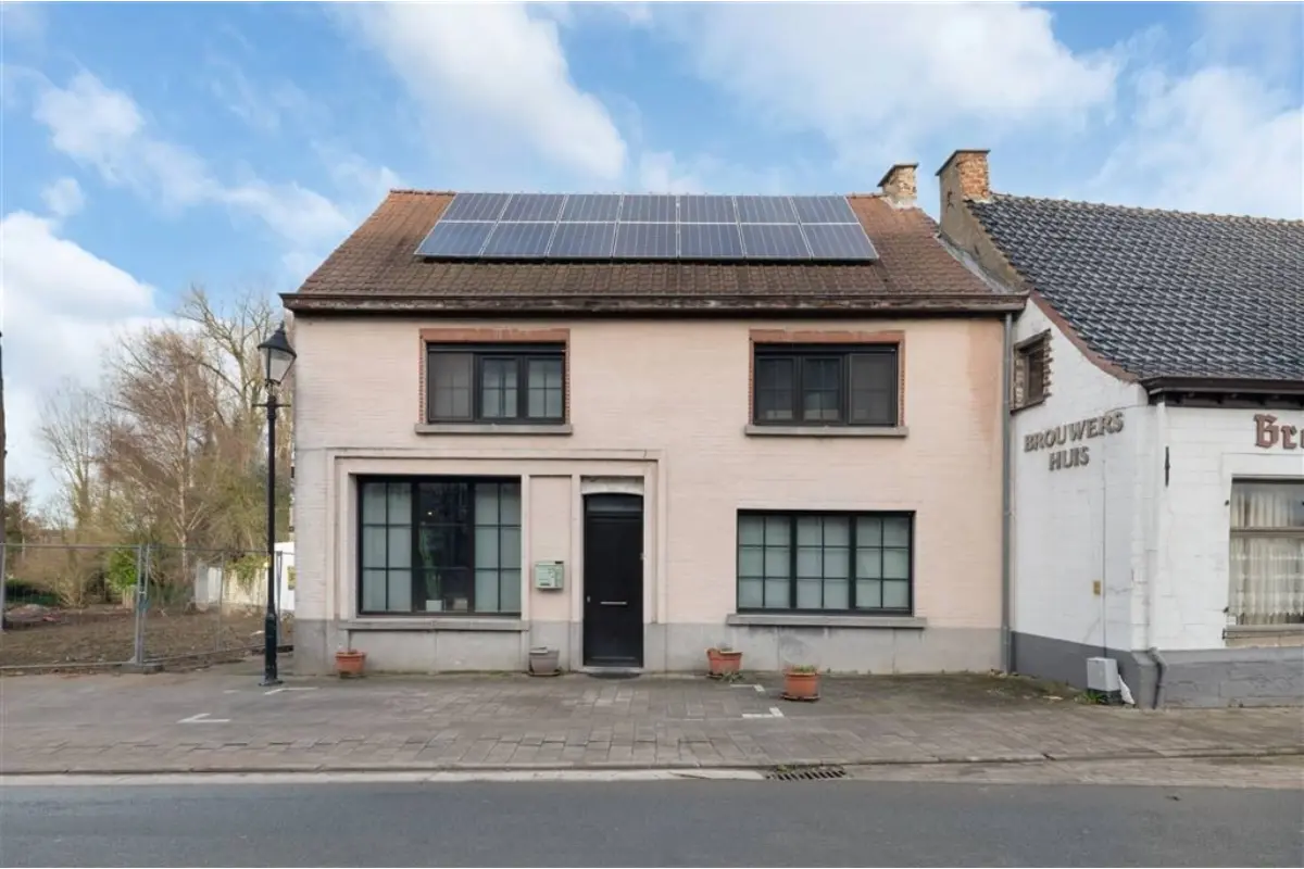 Huis te  koop in Deftinge 9570 215000.00€ 4 slaapkamers 174.00m² - Zoekertje 764447