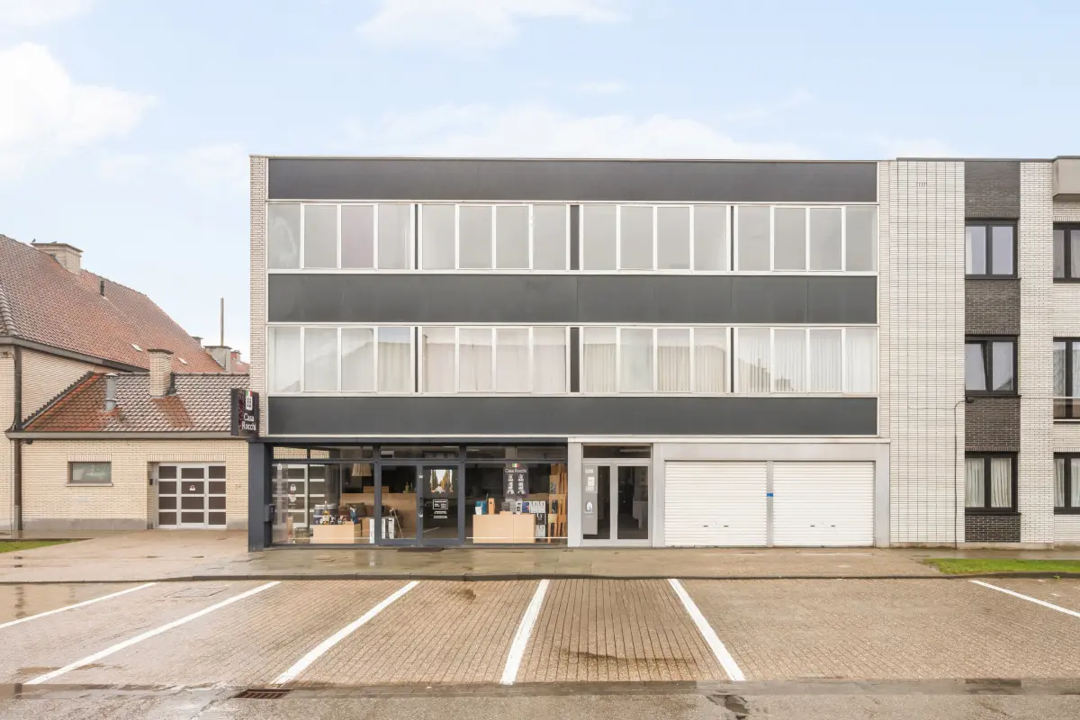 Huis te  koop in Oudenaarde 9700 998000.00€ 8 slaapkamers 650.00m² - Zoekertje 764878