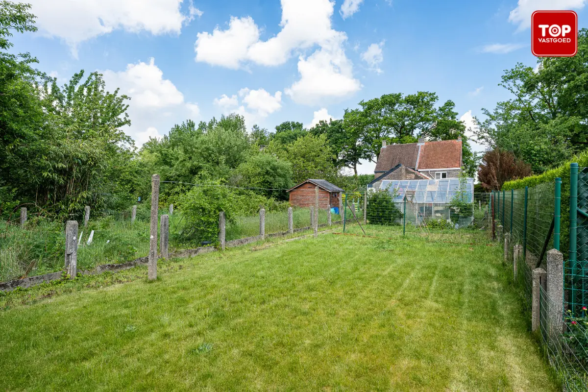 Huis te  koop in Vinderhoute 9921 269000.00€ 3 slaapkamers 112.00m² - Zoekertje 764379