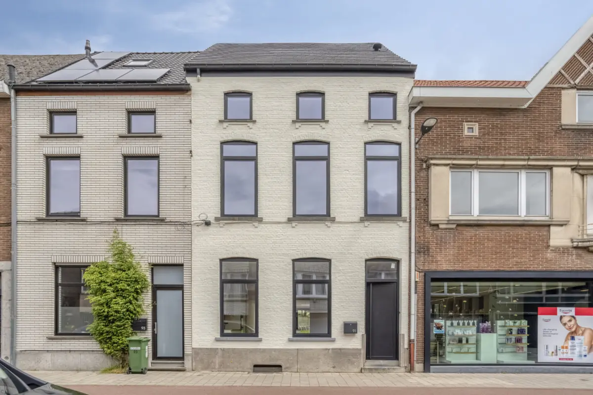 Huis te  koop in Aalst 9300 595000.00€ 4 slaapkamers 210.00m² - Zoekertje 765872