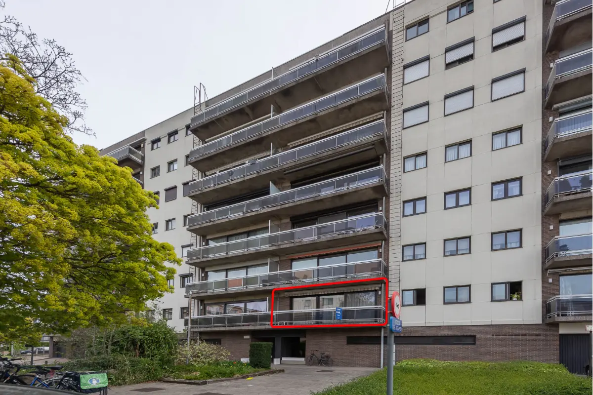 Appartement te  koop in Dendermonde 9200 240000.00€ 2 slaapkamers 87.00m² - Zoekertje 766145
