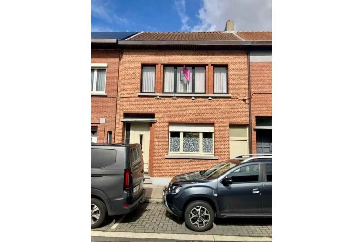 Huis te  koop in Kruibeke 9150 252910.00€ 3 slaapkamers 135.00m² - Zoekertje 766282