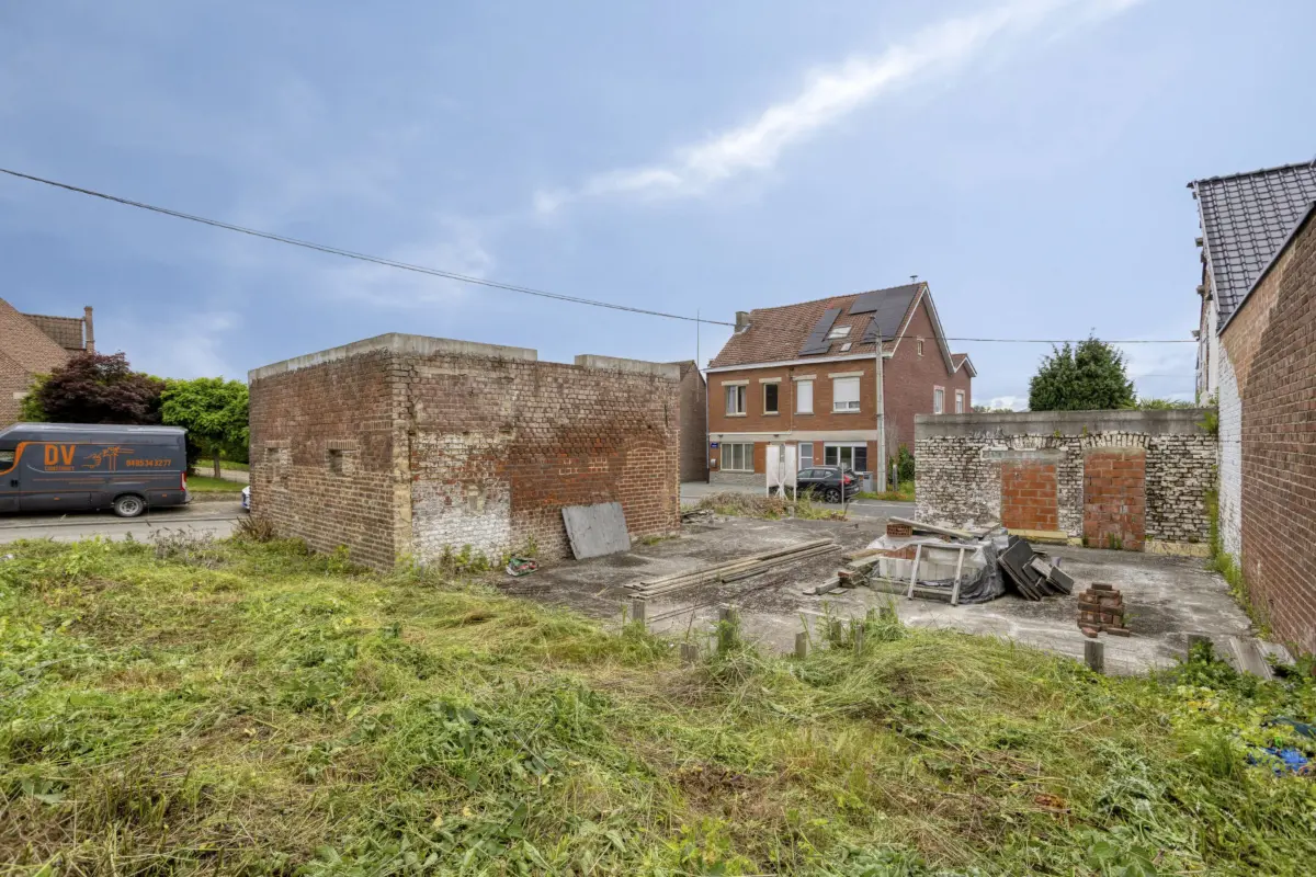 Grond te  koop in Geraardsbergen 9500 85000.00€  slaapkamers m² - Zoekertje 766722