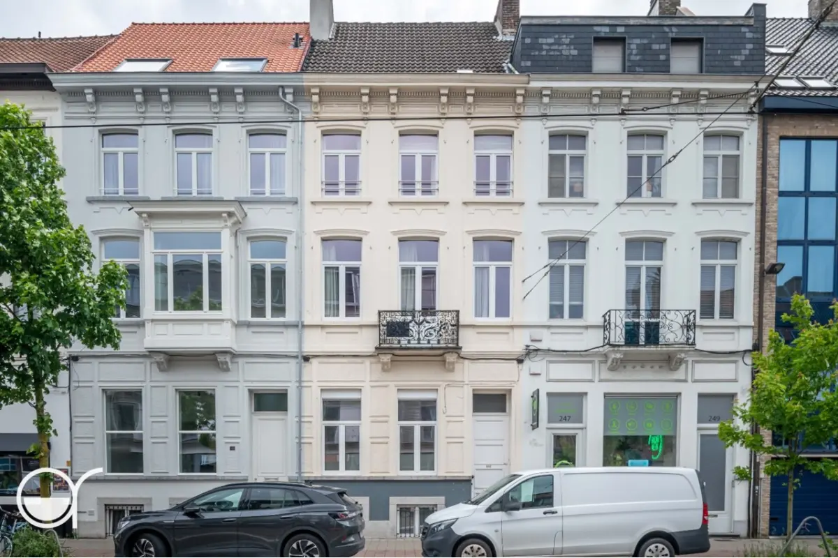 Huis te  koop in Gent 9000 895000.00€ 5 slaapkamers 272.00m² - Zoekertje 768437