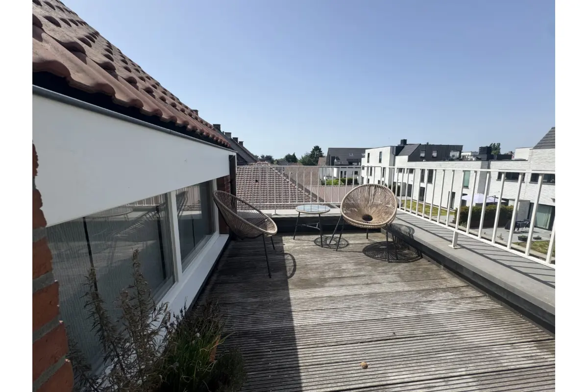 Appartement te  huur in Geraardsbergen 9500 850.00€ 2 slaapkamers 106.00m² - Zoekertje 769577