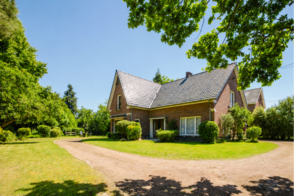 Huis te  koop in Bottelare 9820 580000.00€ 3 slaapkamers 224.00m² - Zoekertje 770856