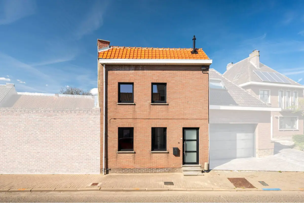 Huis te  koop in Denderhoutem 9450 275000.00€ 2 slaapkamers 107.00m² - Zoekertje 771432