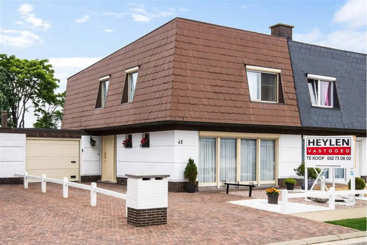 Huis te  koop in Moerzeke 9220 369000.00€ 3 slaapkamers 148.00m² - Zoekertje 781894