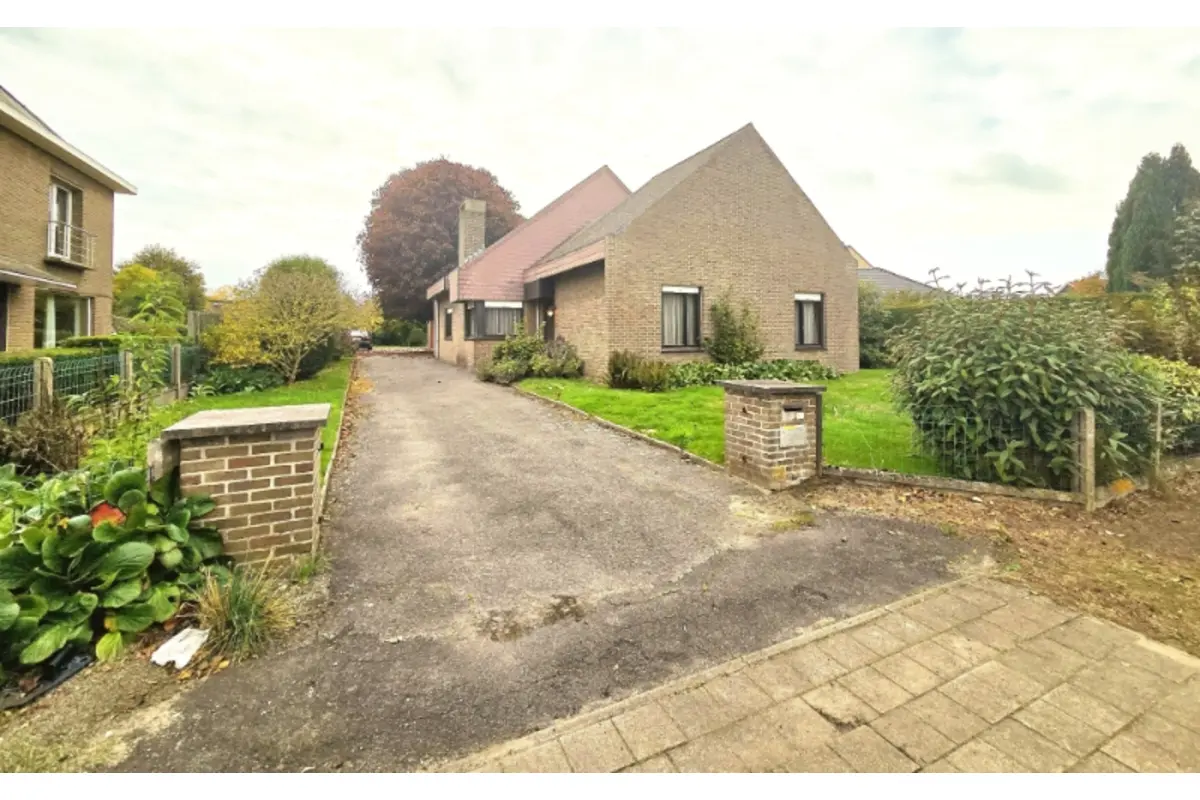 Huis te  koop in Oostakker 9041 475000.00€ 3 slaapkamers 140.00m² - Zoekertje 774072