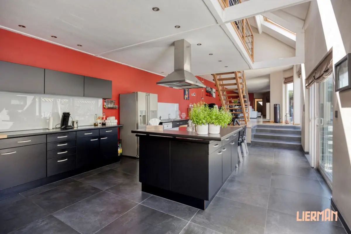 Huis te  koop in Aalst 9300 597000.00€ 4 slaapkamers 315.00m² - Zoekertje 774066