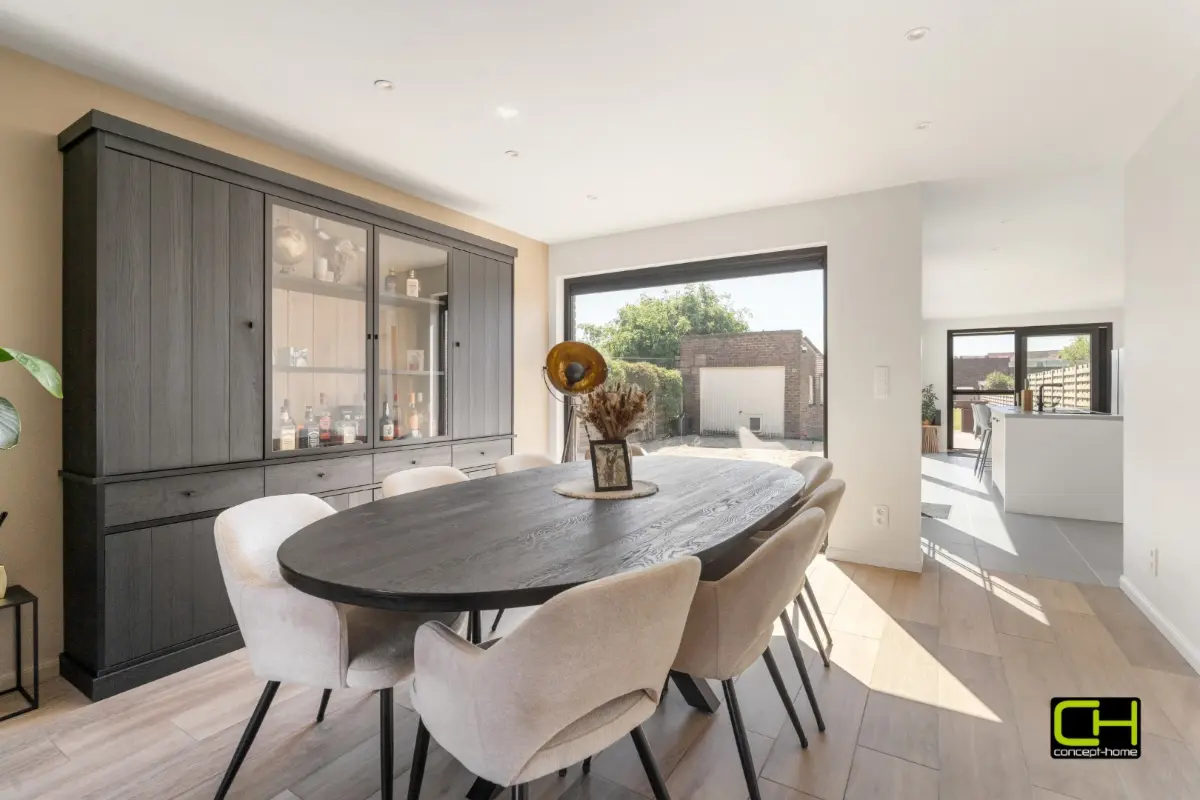 Huis te  koop in Zomergem 9930 449000.00€ 2 slaapkamers 163.00m² - Zoekertje 775196