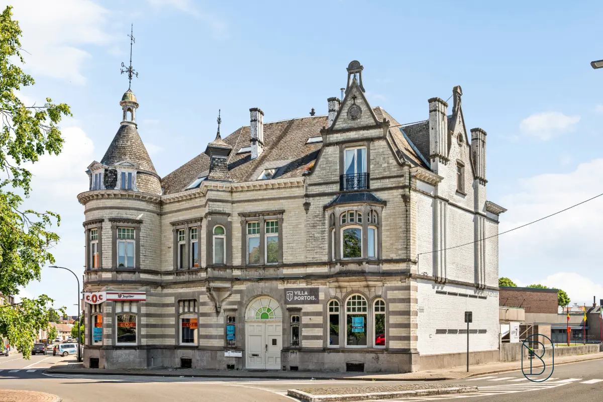 Huis te  koop in Ronse 9600 895000.00€ 9 slaapkamers 1500.00m² - Zoekertje 776171