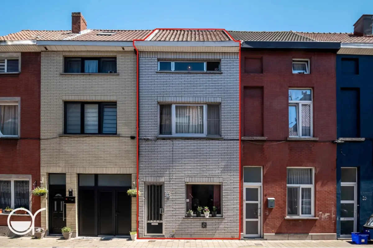 Huis te  in Gent 9000 275000.00€ 5 slaapkamers 138.00m² - Zoekertje 776010