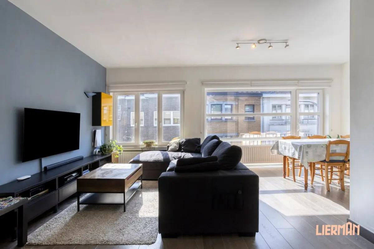 Appartement te  koop in Aalst 9300 219000.00€ 2 slaapkamers 90.00m² - Zoekertje 776835