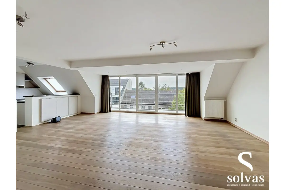 Penthouse te  huur in Waarschoot 9950 975.00€ 2 slaapkamers m² - Zoekertje 778389