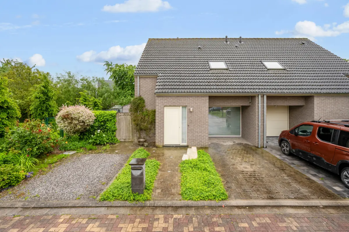 Huis te  koop in Deinze 9800 425000.00€ 3 slaapkamers 167.00m² - Zoekertje 777957