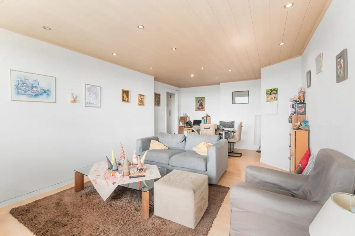 Appartement te  koop in Dendermonde 9200 165000.00€ 2 slaapkamers 76.00m² - Zoekertje 778938