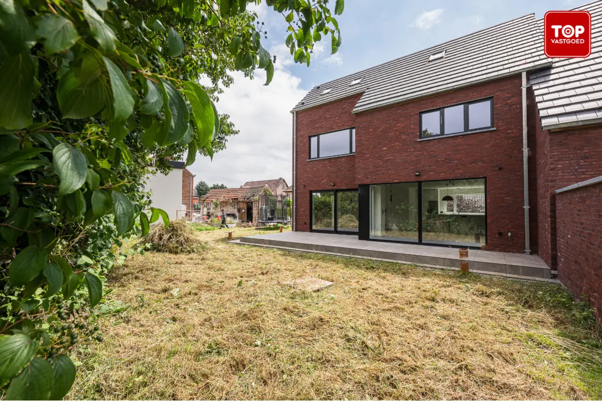 Huis te  koop in Zottegem 9620 520000.00€ 4 slaapkamers 190.00m² - Zoekertje 779039