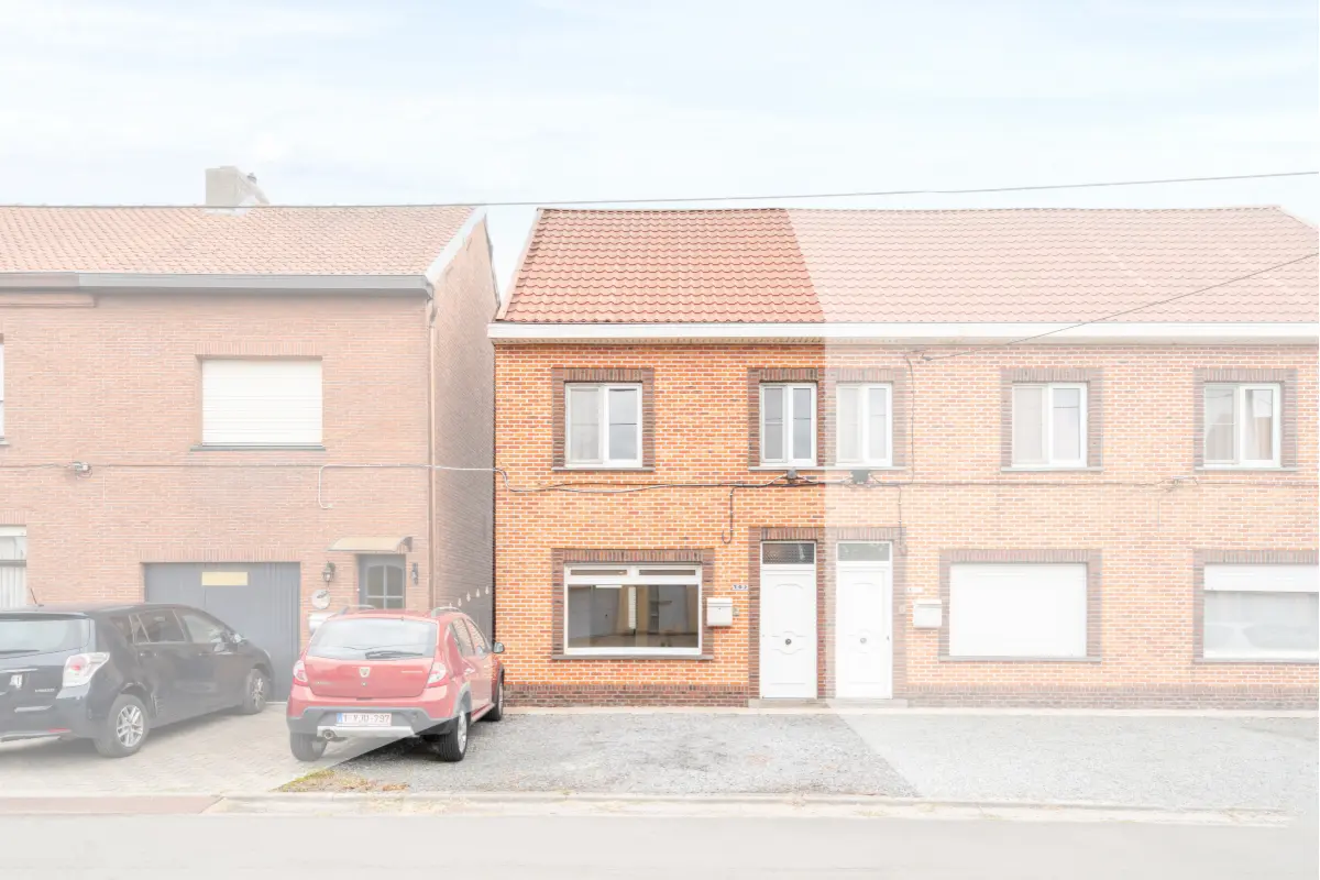 Huis te  koop in Zele 9240 279000.00€ 3 slaapkamers 110.00m² - Zoekertje 779240