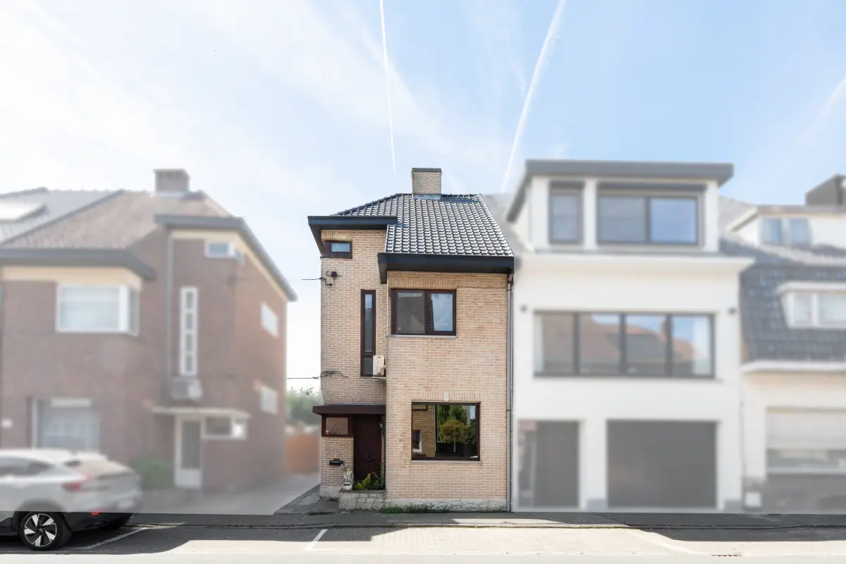 Huis te  koop in Kruibeke 9150 275000.00€ 4 slaapkamers 125.00m² - Zoekertje 779175