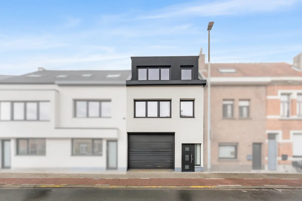 Huis te  koop in Sint-Niklaas 9100 385000.00€ 3 slaapkamers 159.00m² - Zoekertje 779211