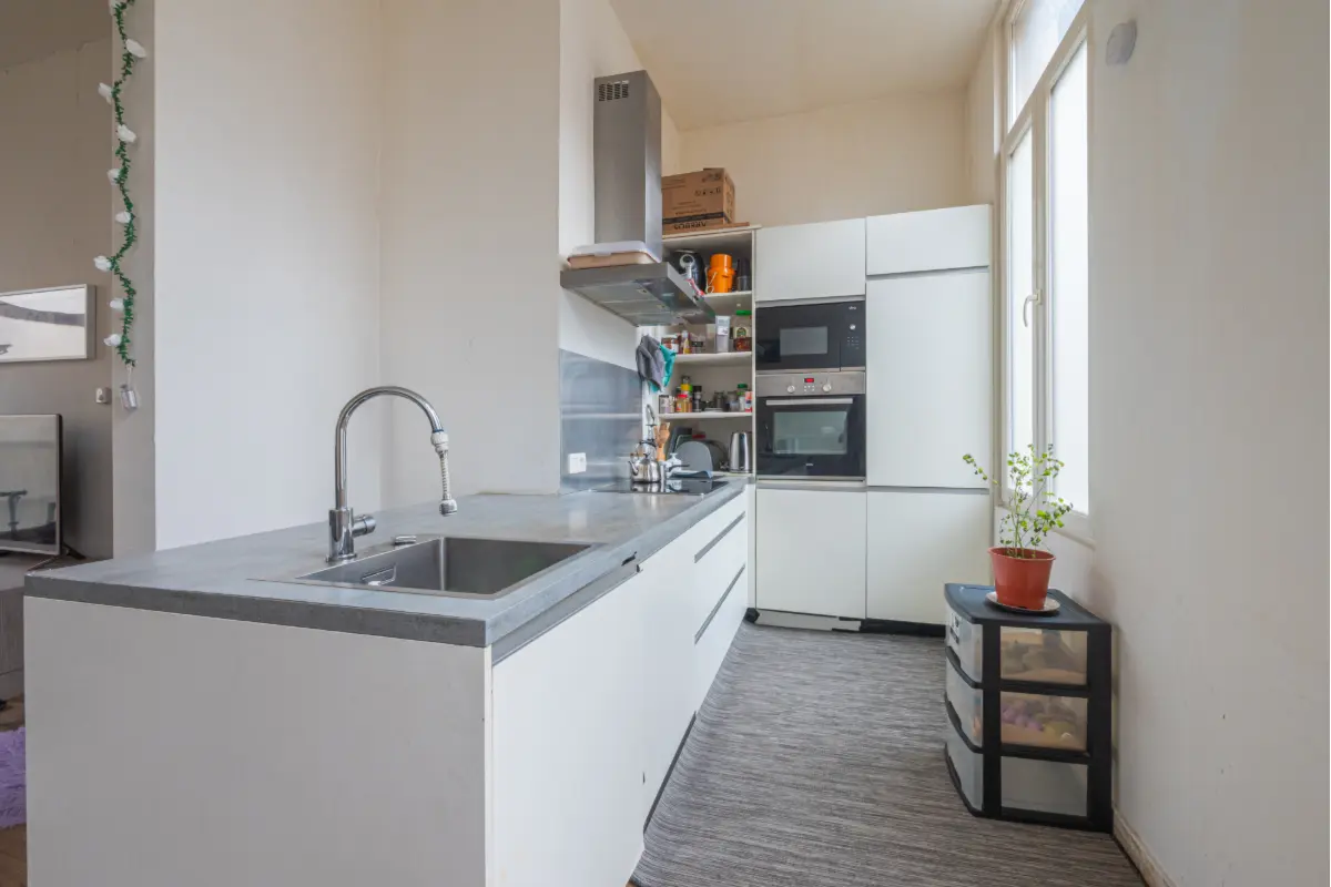 Appartement te  koop in Sint-Niklaas 9100 175000.00€ 2 slaapkamers 185.00m² - Zoekertje 779230