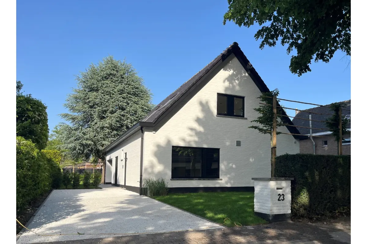 Villa te  koop in Sint-Martens-Latem 9830 1325000.00€ 3 slaapkamers 250.00m² - Zoekertje 779128