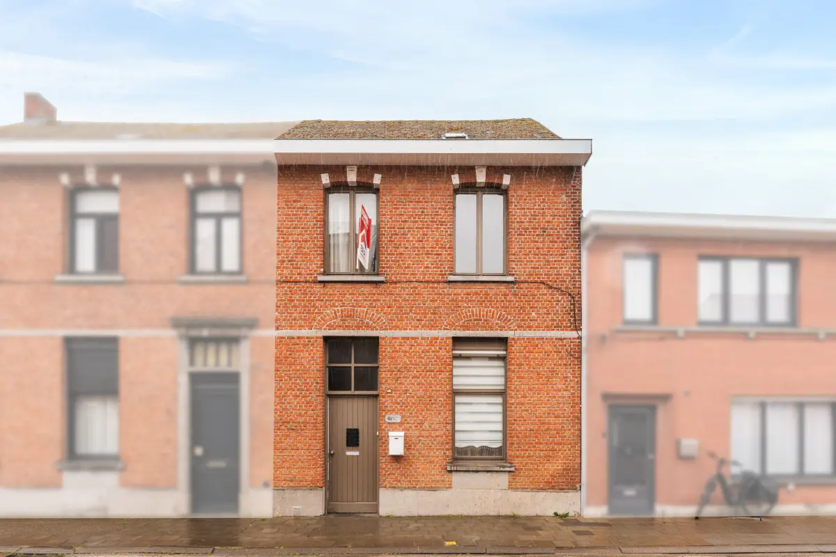 Huis te  koop in Beveren-Waas 9120 220000.00€ 3 slaapkamers 109.00m² - Zoekertje 779170