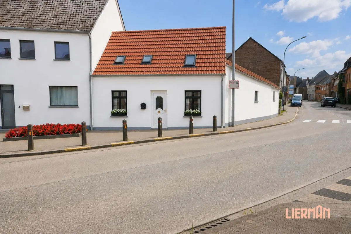 Huis te  koop in Herzele 9550 205000.00€ 3 slaapkamers 195.00m² - Zoekertje 780811