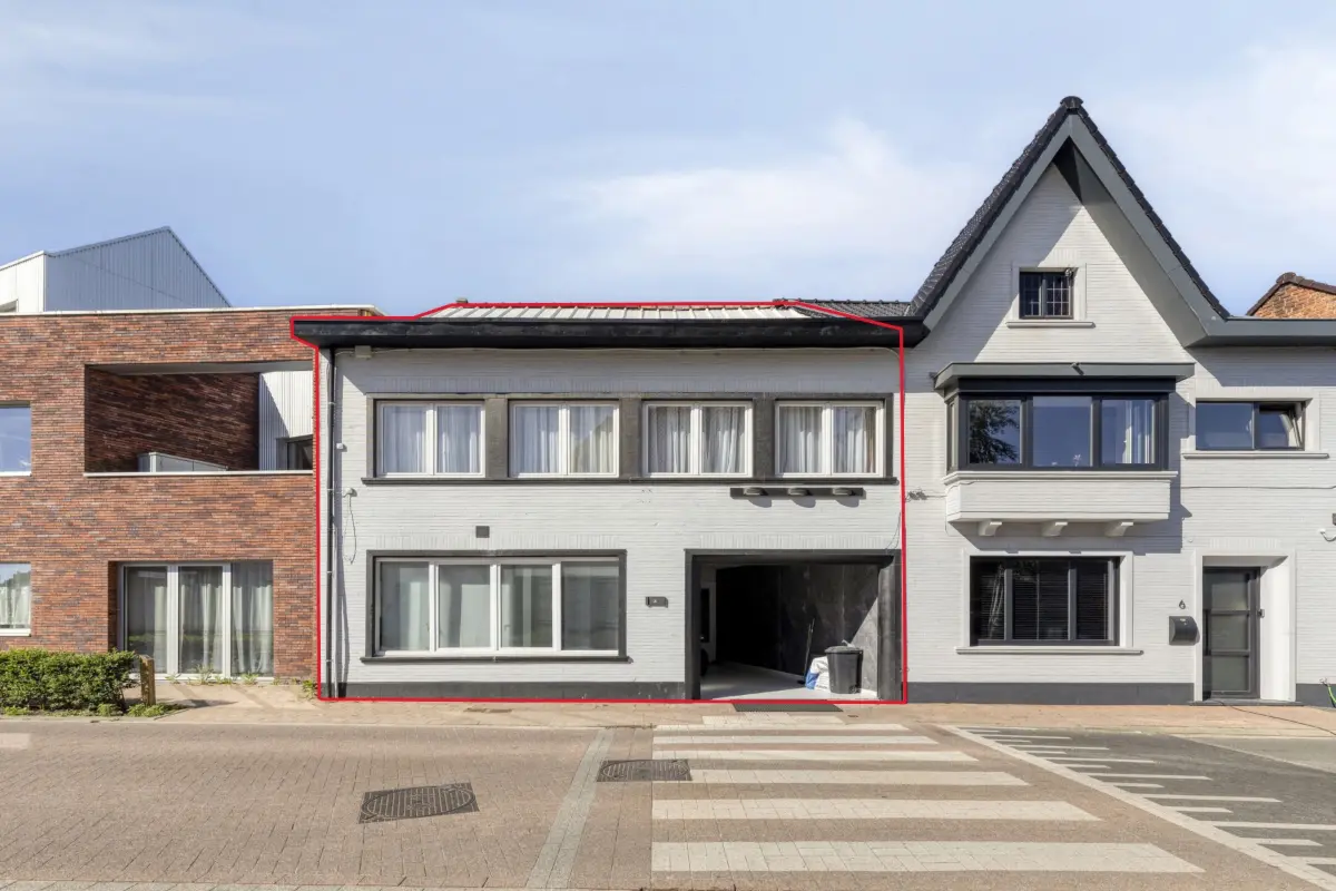Huis te  koop in Serskamp 9260 449000.00€ 4 slaapkamers 395.00m² - Zoekertje 780768