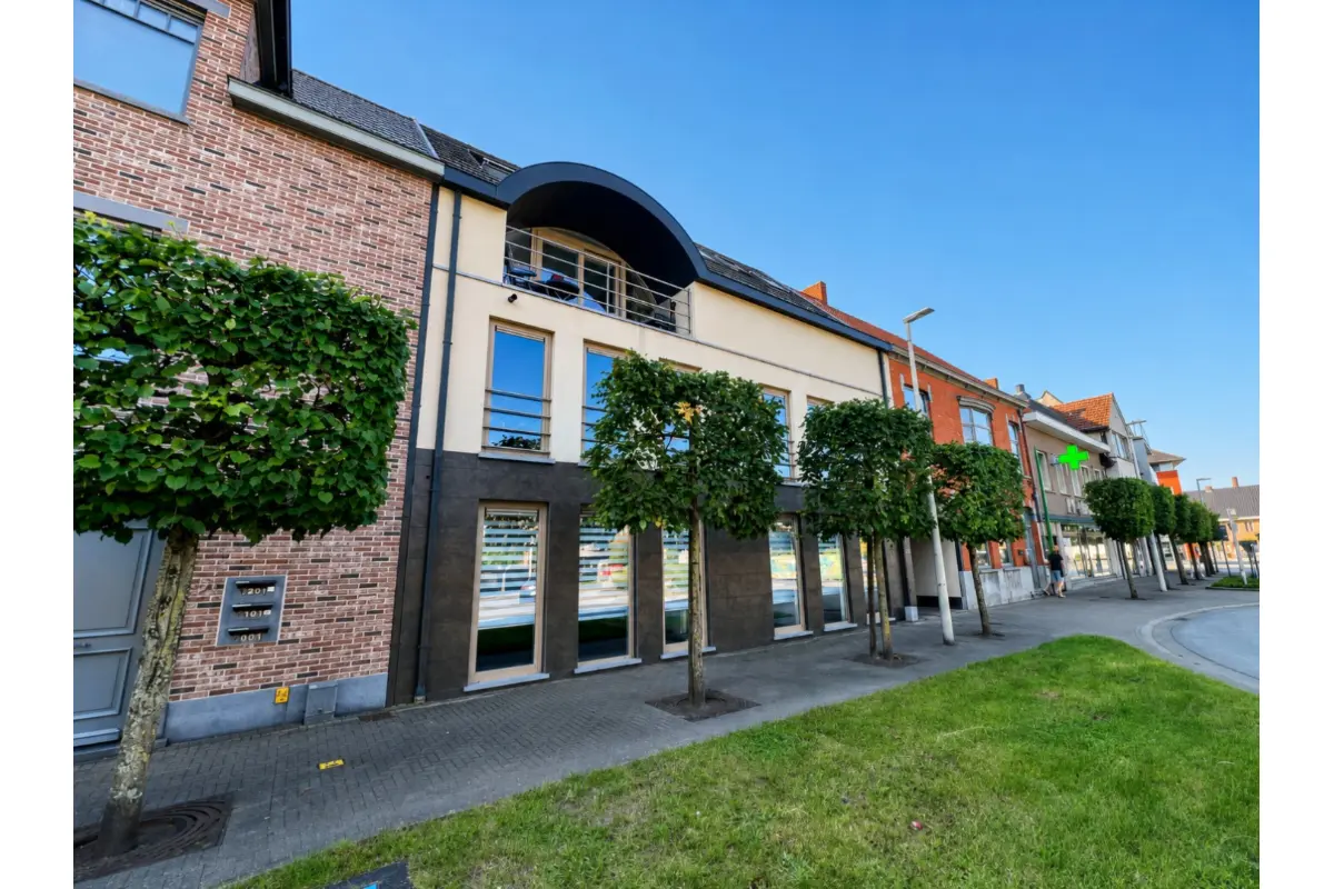 Appartement te  huur in Sleidinge 9940 900.00€ 2 slaapkamers 102.00m² - Zoekertje 781693