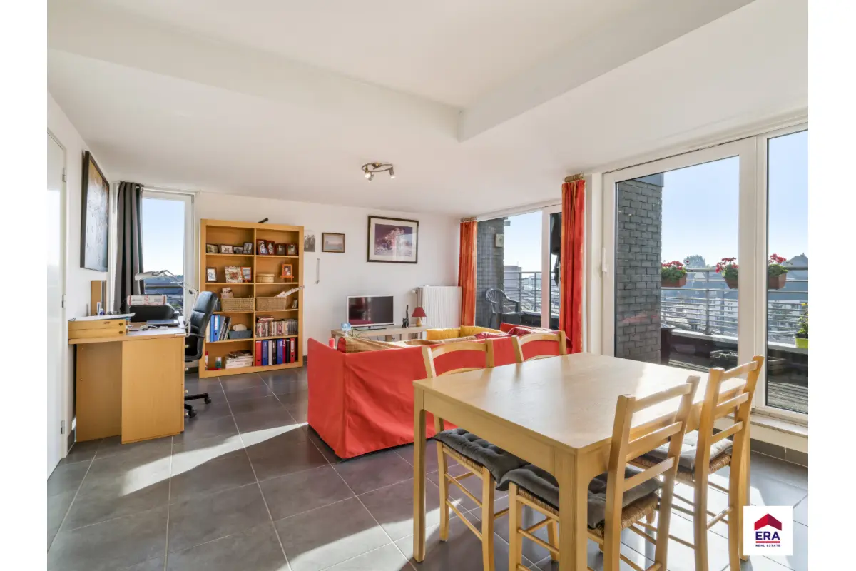 Appartement te  huur in Aalter 9880 770.00€ 2 slaapkamers 77.00m² - Zoekertje 781320