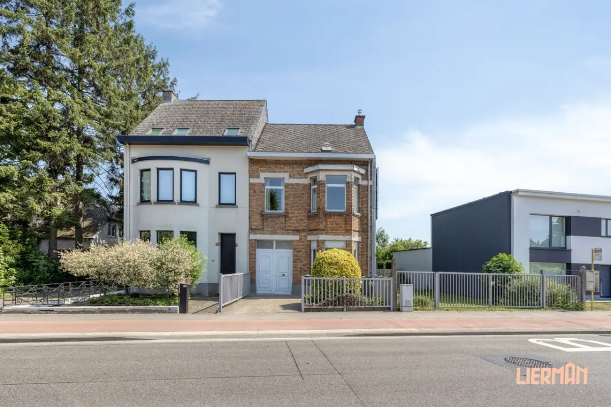 Huis te  koop in Erembodegem 9320 412000.00€ 4 slaapkamers 185.00m² - Zoekertje 780843