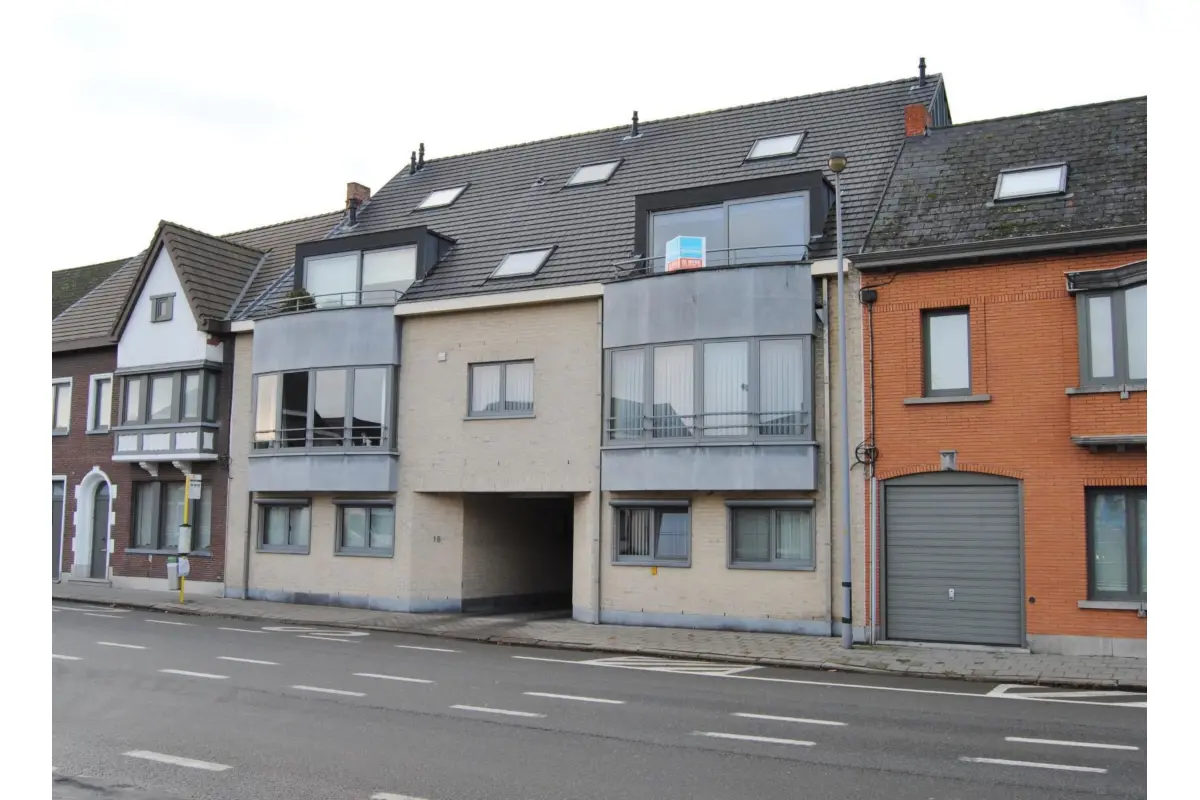 Duplex te  huur in Berlare 9290 900.00€ 2 slaapkamers 112.00m² - Zoekertje 782690