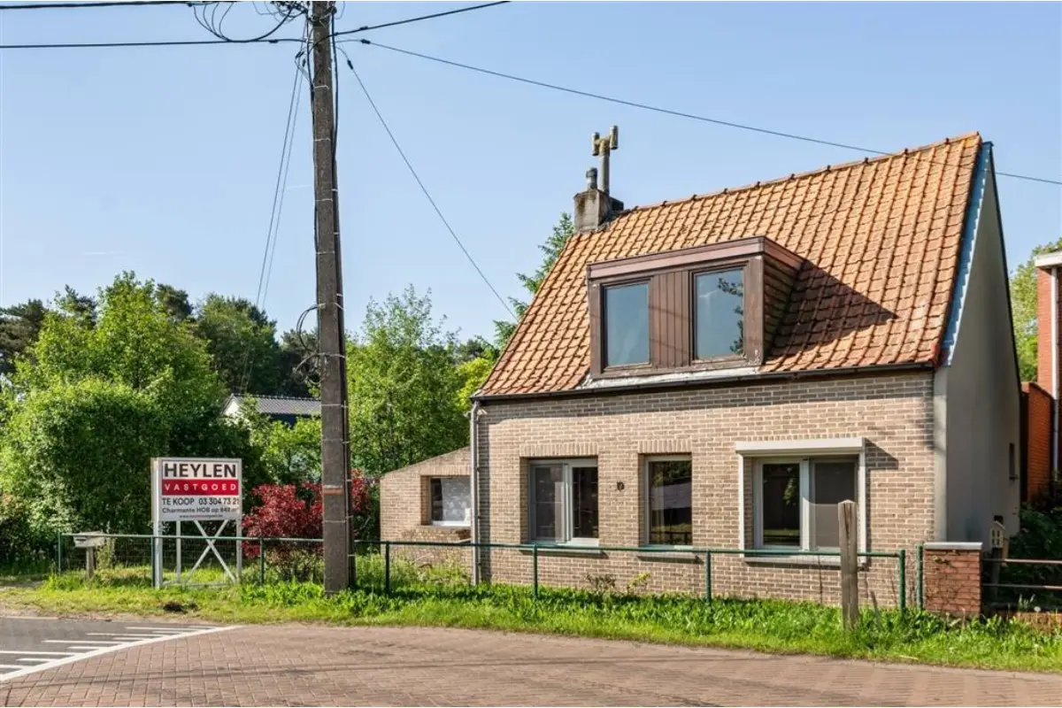Huis te  koop in Stekene 9190 299000.00€ 1 slaapkamers 94.00m² - Zoekertje 783793