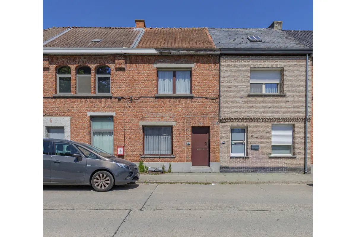 Huis te  koop in Aalst 9300 139000.00€ 3 slaapkamers 132.04m² - Zoekertje 783680