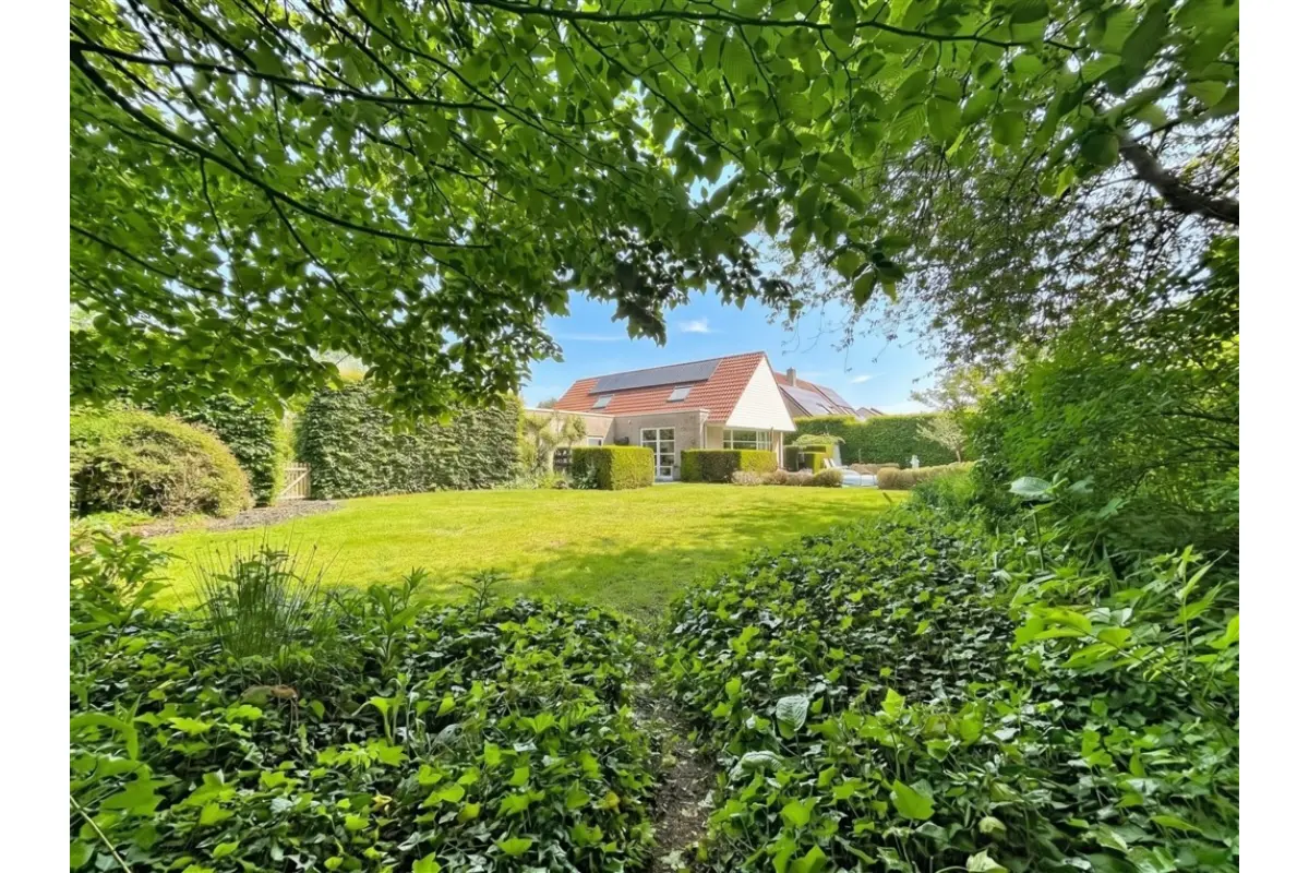 Huis te  koop in Sint-Niklaas 9100 549000.00€ 3 slaapkamers 162.00m² - Zoekertje 784212