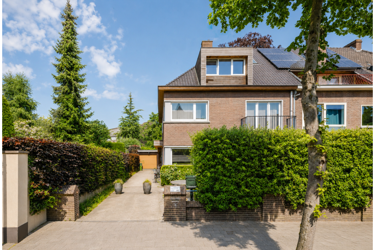Huis te  koop in Gentbrugge 9050 545000.00€ 4 slaapkamers 309.00m² - Zoekertje 783874