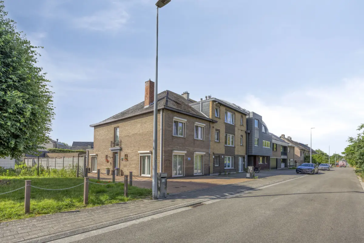 Huis te  koop in Wetteren 9230 370000.00€ 4 slaapkamers 176.00m² - Zoekertje 784752