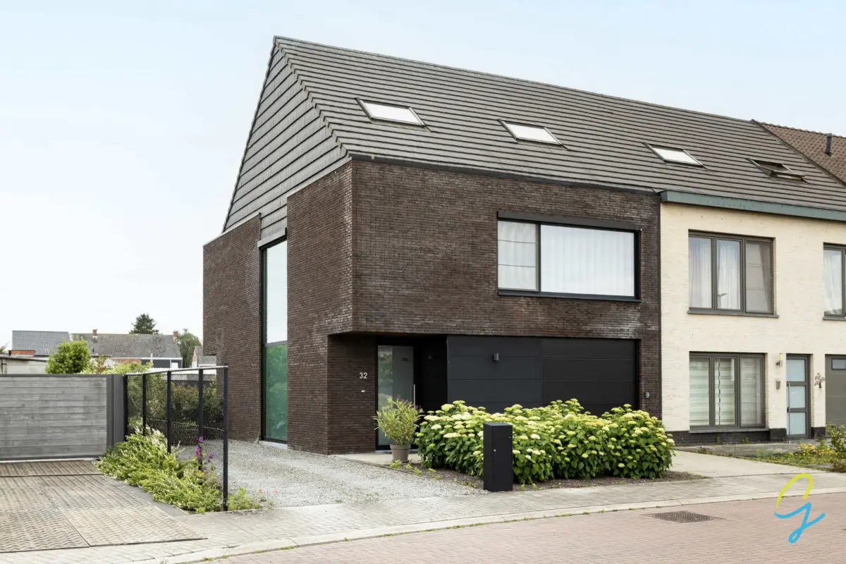 Huis te  koop in Zele 9240 550000.00€ 3 slaapkamers 225.00m² - Zoekertje 785158