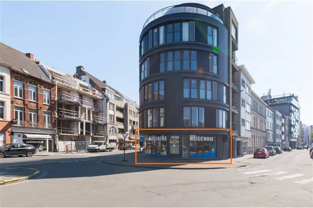 Handelszaak te  koop in Gent 9000 169500.00€  slaapkamers 58.00m² - Zoekertje 784937