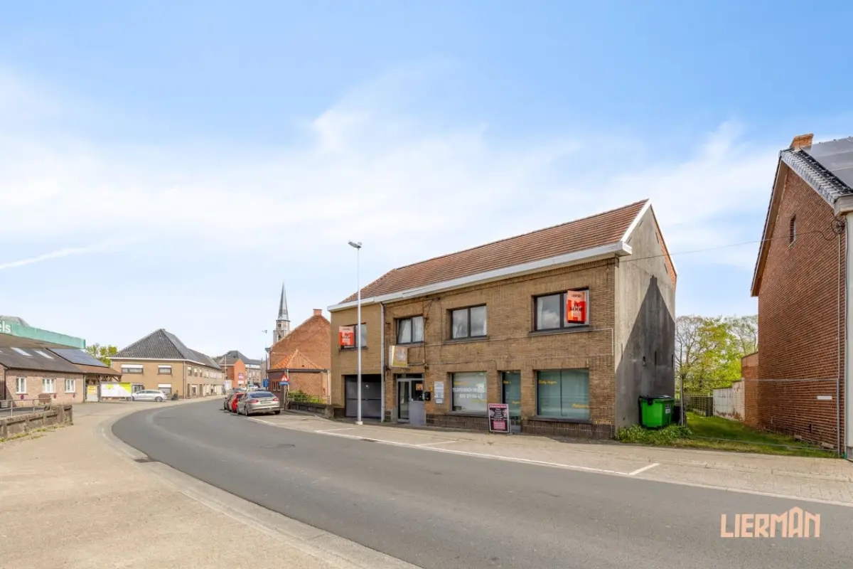 Huis te  koop in Erpe-Mere 9420 475000.00€ 3 slaapkamers 418.00m² - Zoekertje 786204