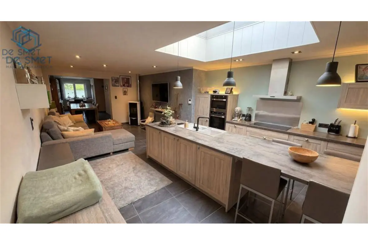 Huis te  koop in Geraardsbergen 9500 385000.00€ 3 slaapkamers 181.00m² - Zoekertje 785662