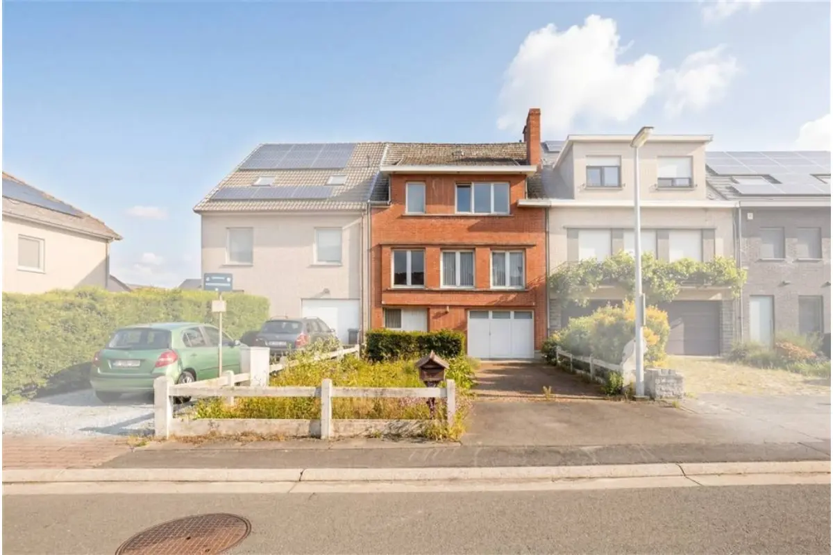 Huis te  koop in Zottegem 9620 230000.00€ 2 slaapkamers 187.00m² - Zoekertje 786699