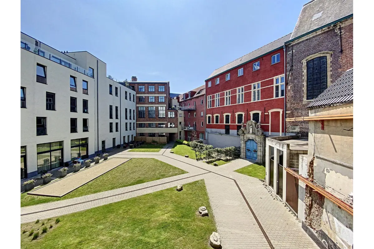 Appartement te  koop in Gent 9000 365000.00€ 2 slaapkamers m² - Zoekertje 786713