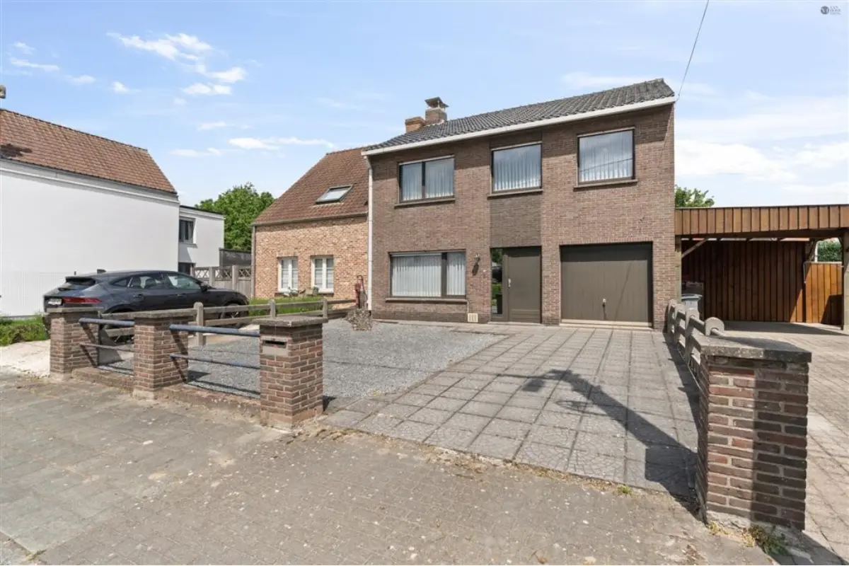Huis te  koop in Moerbeke-Waas 9180 349000.00€ 3 slaapkamers 220.00m² - Zoekertje 787009