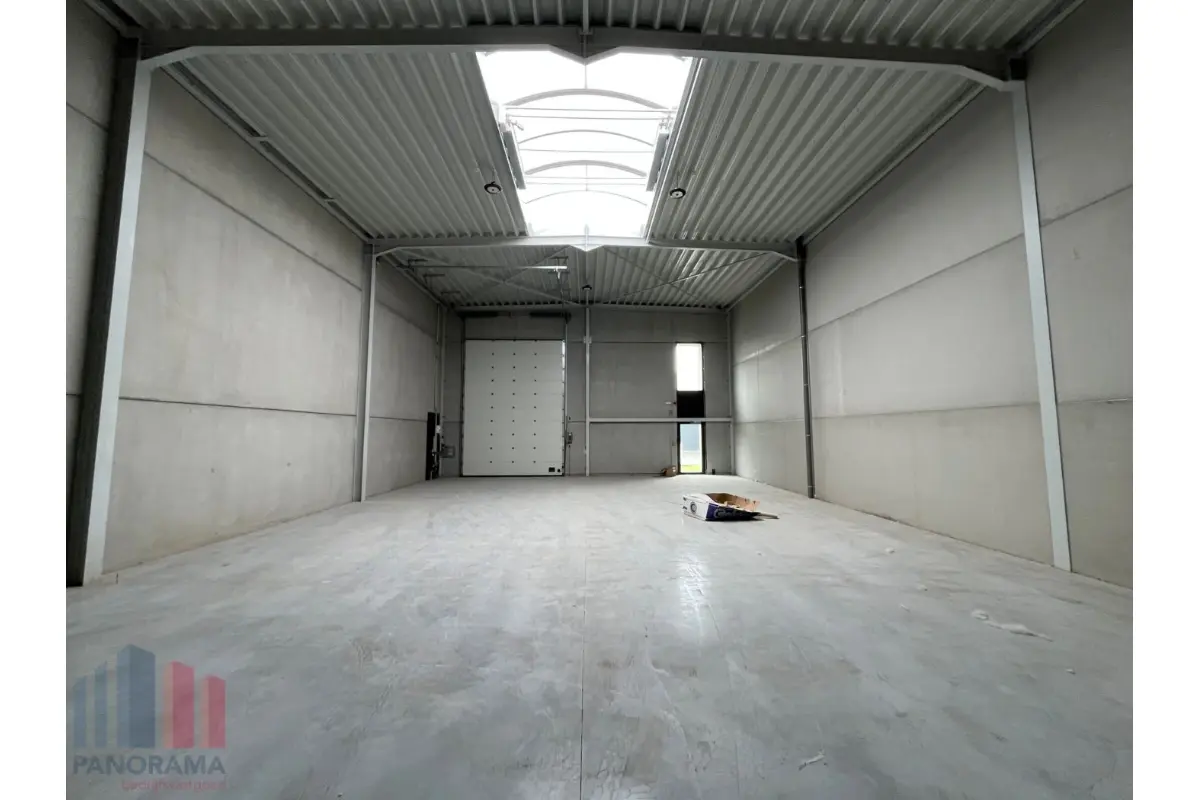 Handelszaak te  huur in Welle 9473 1600.00€  slaapkamers 222.00m² - Zoekertje 787670