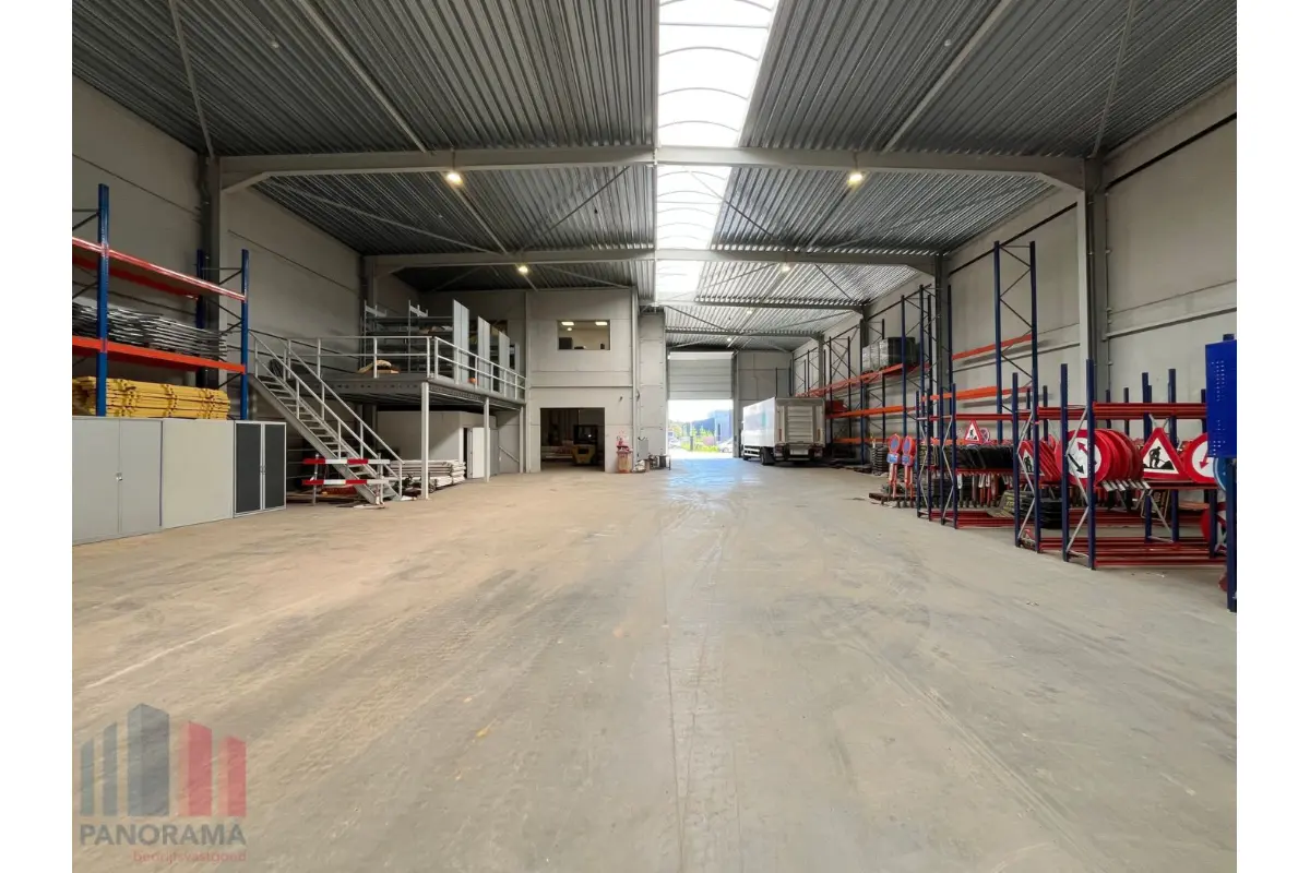 Handelszaak te  koop in Lokeren 9160 2500000.00€  slaapkamers 1873.00m² - Zoekertje 787668