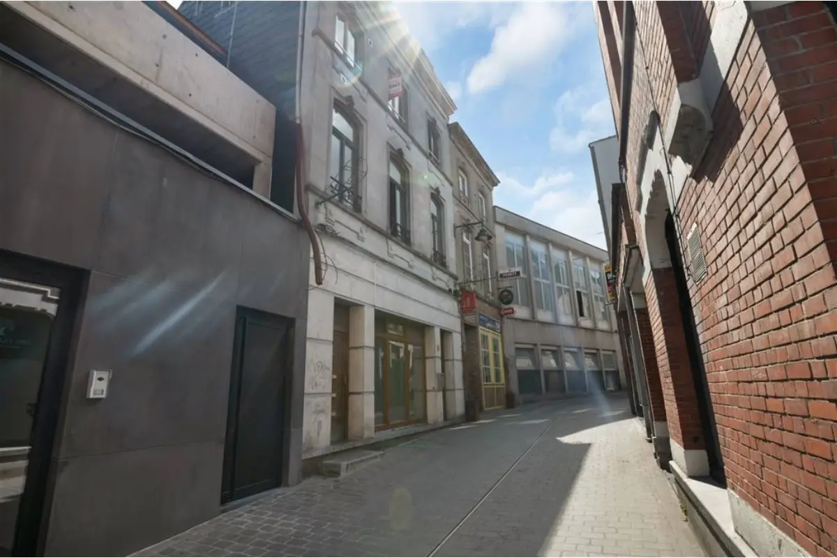 Appartementsgebouw te  koop in Aalst 9300 365000.00€ 4 slaapkamers 292.00m² - Zoekertje 787585